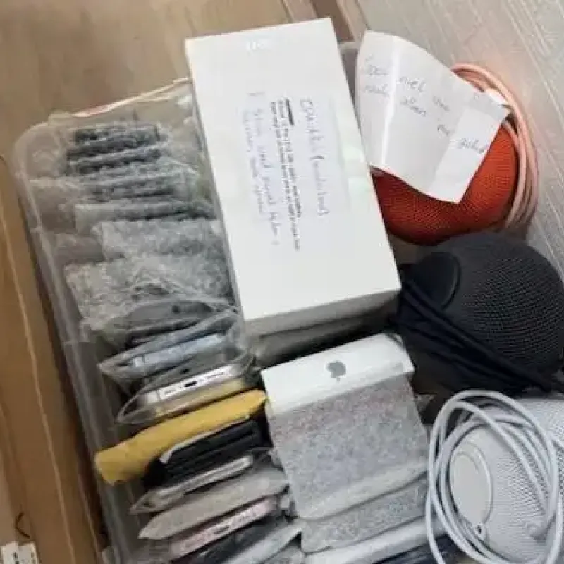 Batch of mix returns ipads/iphones iphone 15/14/13pro/ipads pro models Batch of mix returns ipads/iphones iphone 15/14/13pro/ipads pro models